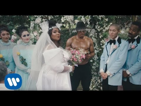 Lizzo-Truth-Hurts-1