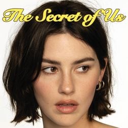 Gracie-Abrams-Risk-1.jpg