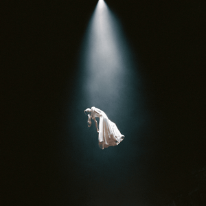 Ariana-Grande-ordinary-things-Ft-Nonna-1.jpg